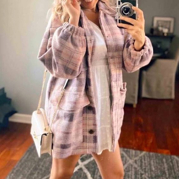 Universal Thread Plaid Shacket - Picture 5 of 6